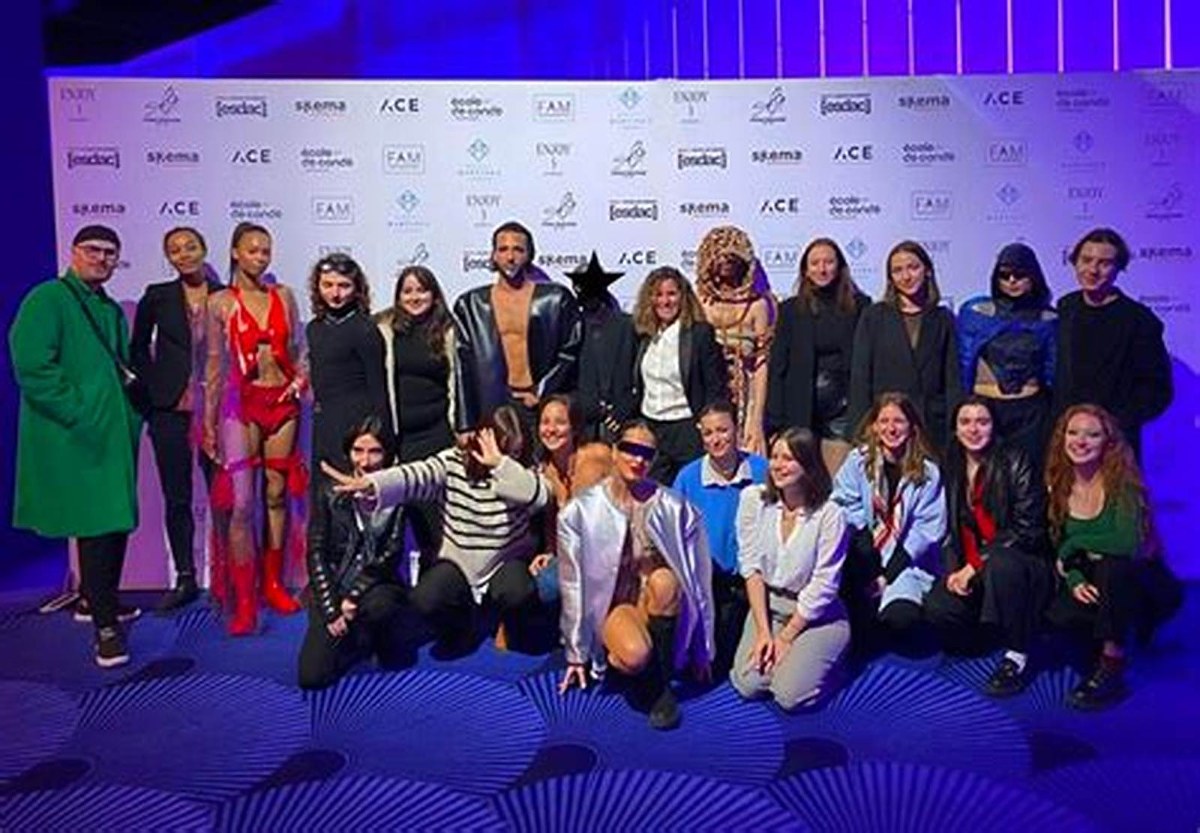 Les étudiants en mode de l'ESDAC Aix-en-Provence brillent à Cannes !