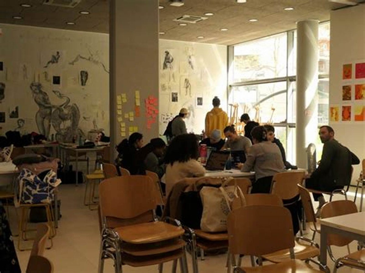 Hackathon design à l'ESDAC Marseille : imaginer la digue de demain