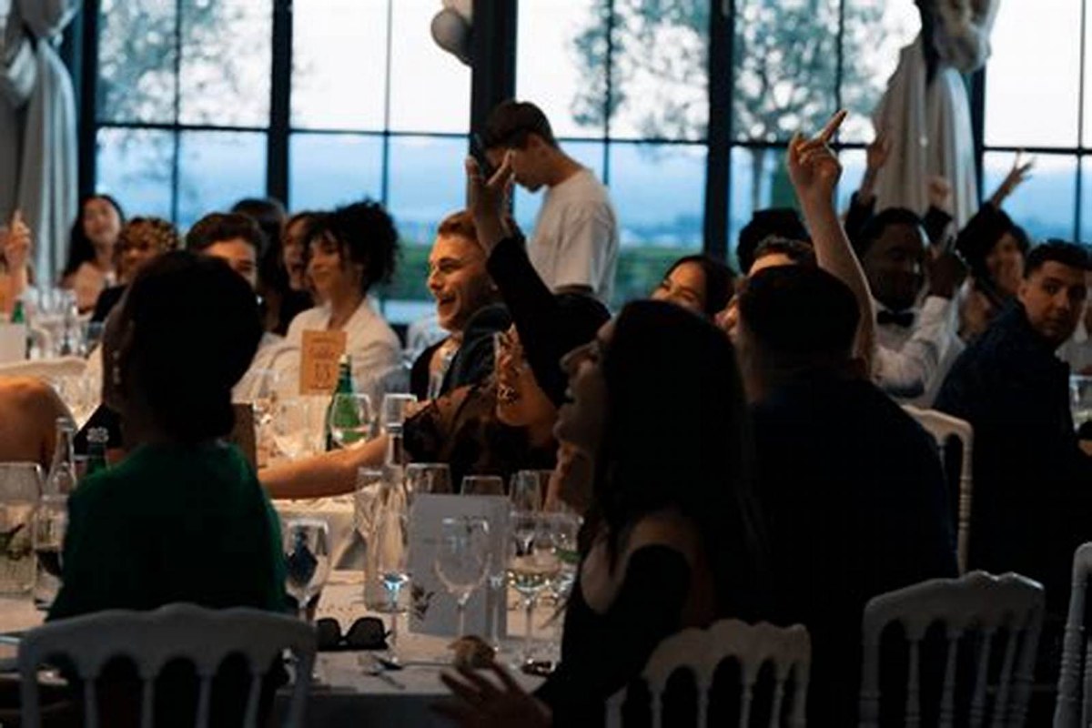 Gala de fin d'année des étudiants nicois : une soirée inoubliable au Château de Crémat
