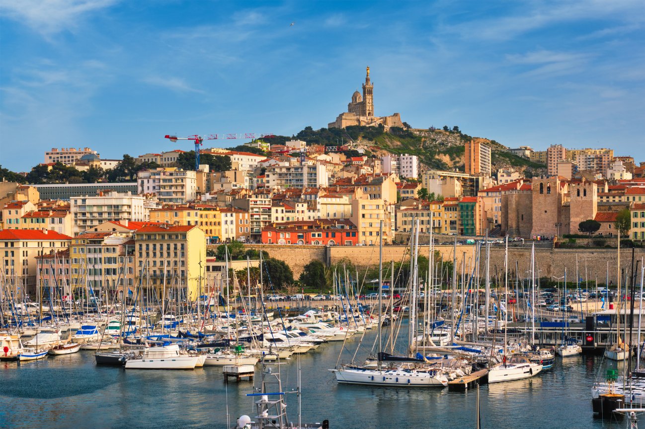 Le Vieux-Port de Marseille et Notre-Dame de la Garde