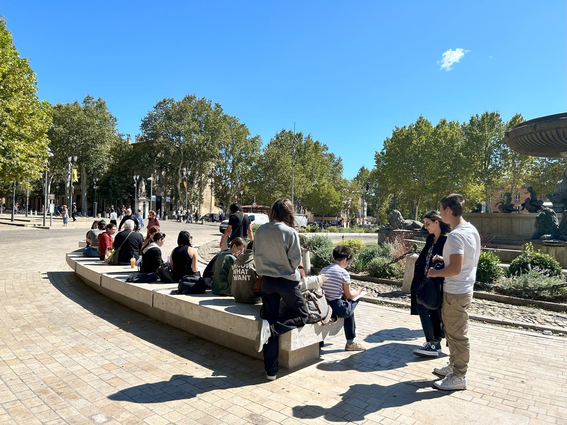 L’ESDAC souhaite à tous/toutes ses étudiant.e.s une excellente rentrée 2024 !