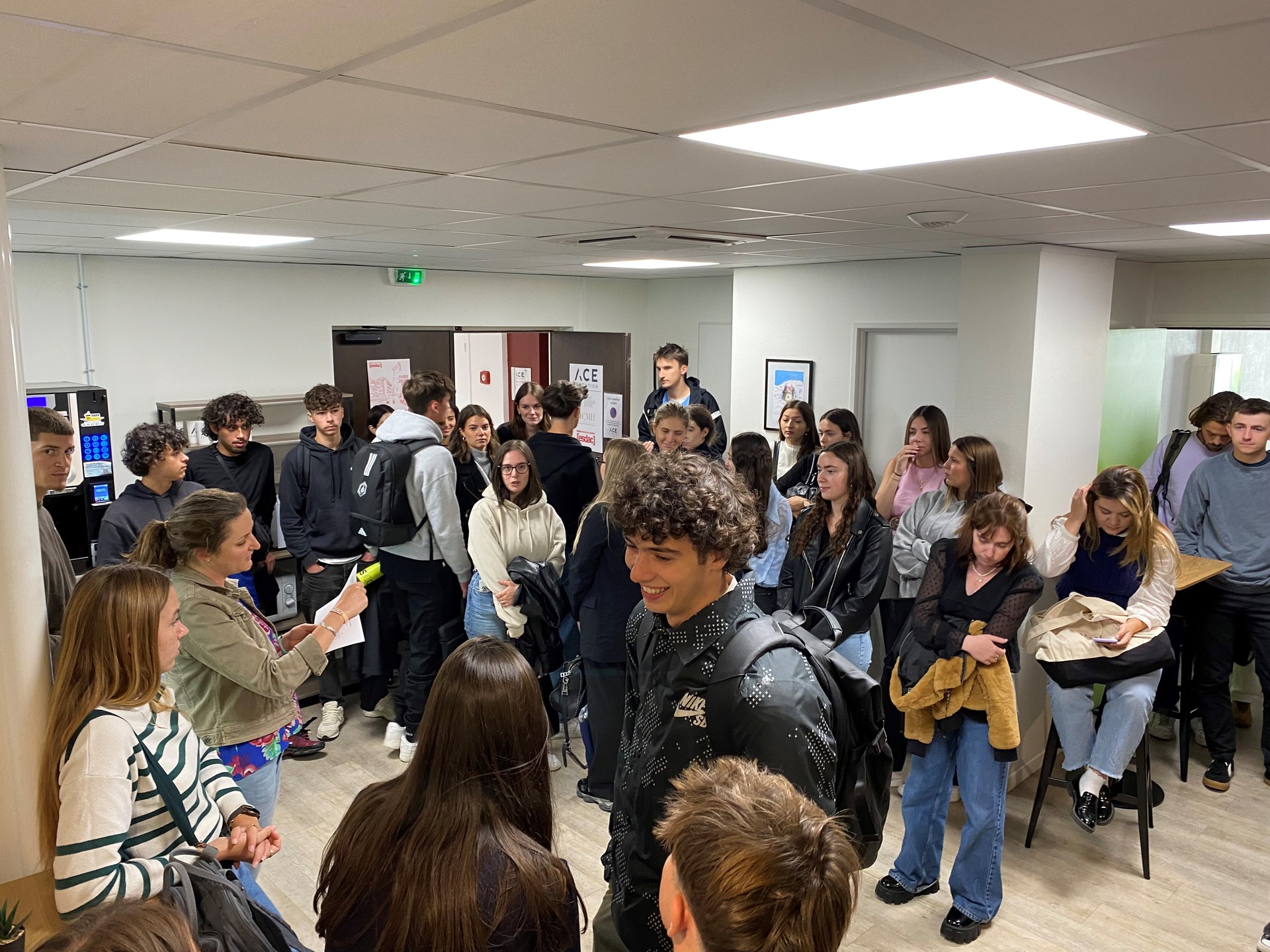 L’ESDAC souhaite à tous/toutes ses étudiant.e.s une excellente rentrée 2024 !